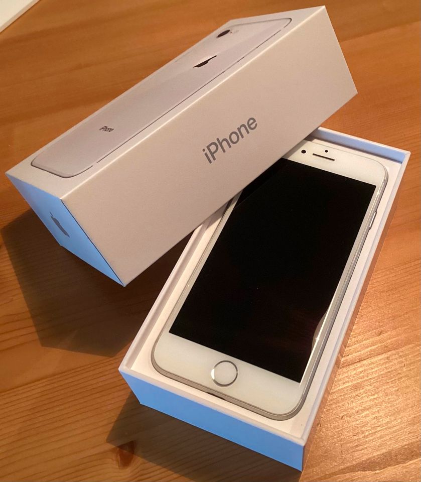 Apple iPhone 8 silber, 64 GB, 84%, Top Zustand! in Inning am Ammersee