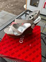 Neu, Guess Sandalen, Keilabsatz Gr. 37 Baden-Württemberg - Esslingen Vorschau