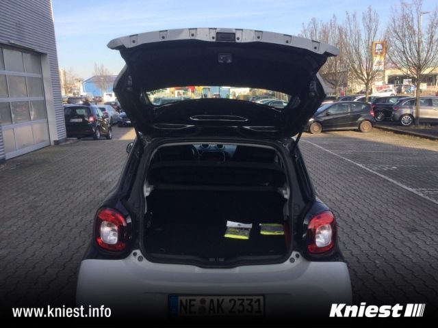 Smart forfour Klimaautom.+Komfort-Paket+Tempomat in Neuss