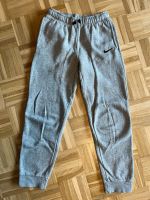 Nike Jogging Hose Kinder XL 158-170 cm grau Wandsbek - Hamburg Bergstedt Vorschau