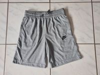 Nike Jungen-Shorts grau Gr. M (137-147 cm) Bayern - Fürth Vorschau