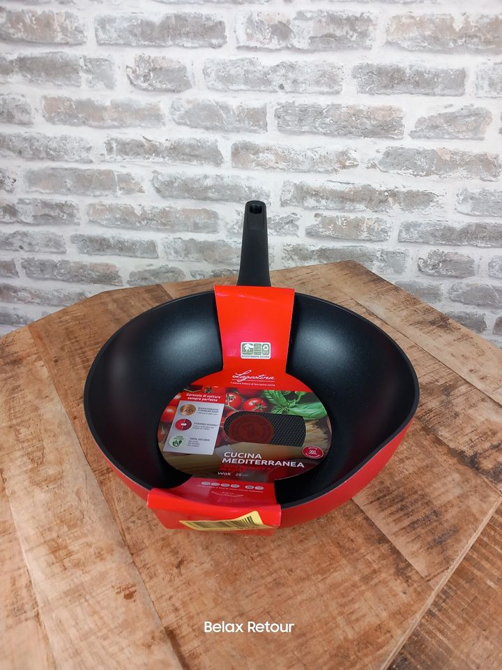 Lagostina Cucina Mediterranea Wok Pfanne 28 cm, rot in Bremen