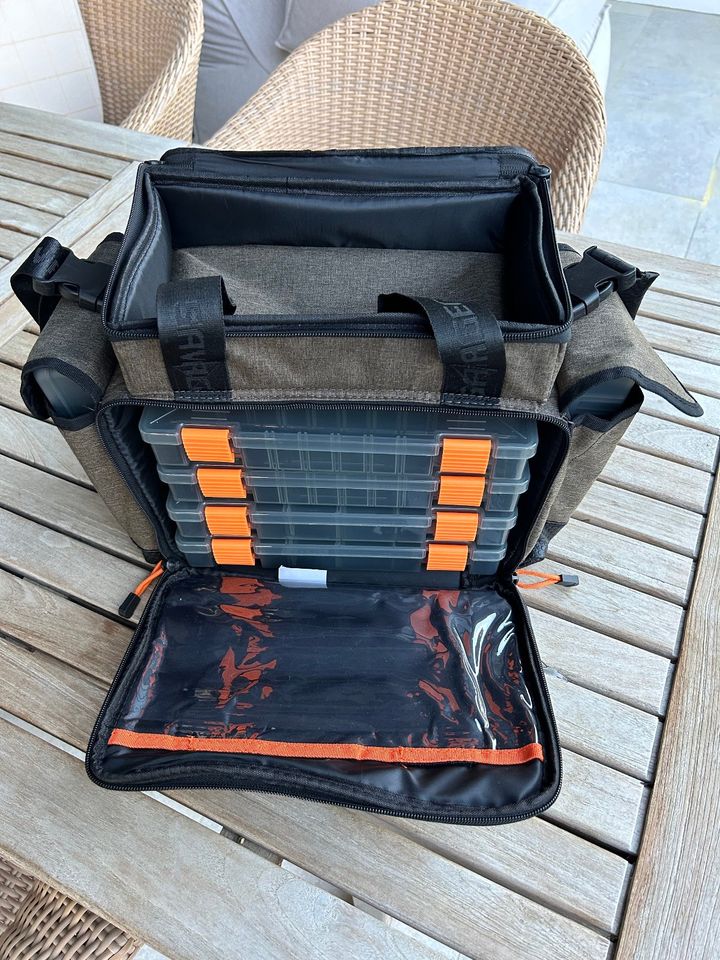 Savage Gear Tasche, Angelbox, Specialist Lure Bag L in Oberaudorf - Buchau