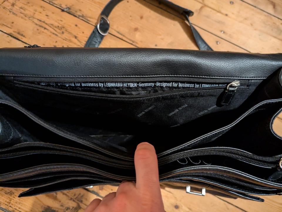 LEONHARD HEYDEN Umhängetasche Ledertasche Business Laptop in Forst
