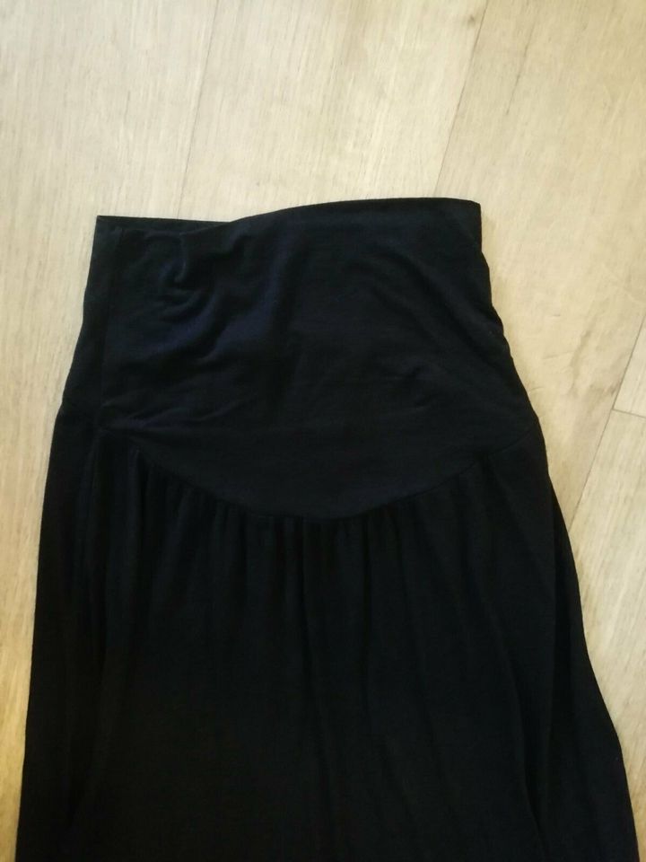 ⭐ Umstandsrock Maxirock schwarz S H&M Mama ⭐ in Lehe