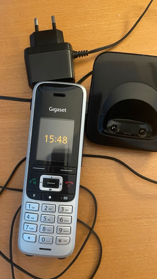 Gigaset Premium 100HX Wifi/DECT Telefon in Düsseldorf