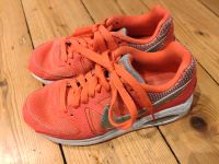 Nike Air Max Sneaker, Turnschuhe, Gr. 35,5 - top Hessen - Hadamar Vorschau