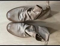 A.S.98 l STIEFELETTEN, DUNKELGRAU Nie benutzt ! München - Trudering-Riem Vorschau