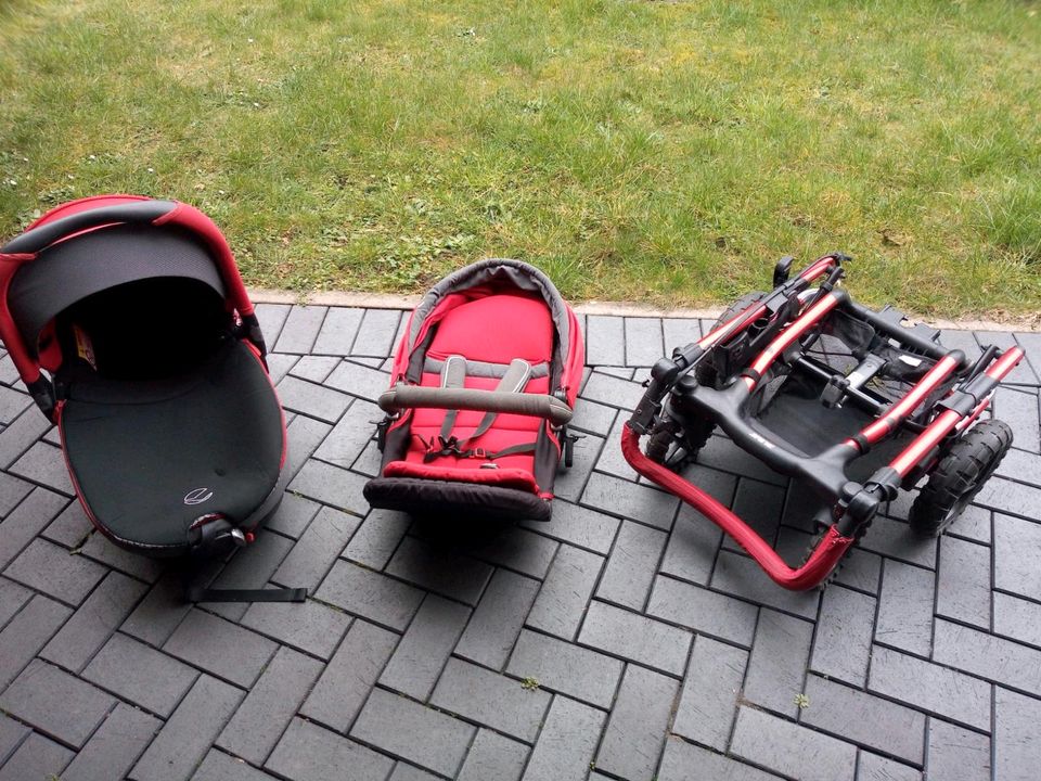 Kinderwagen und Babywanne in Langenhagen