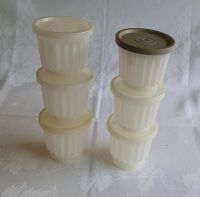 Tupperware Puddingförmchen (6) mit Deckel - Rarität Nordrhein-Westfalen - Ennepetal Vorschau