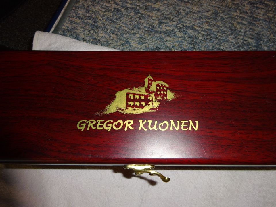 Vin blanc von Gregor Kuonen in der Orginal - Geschenkbox in Kiel