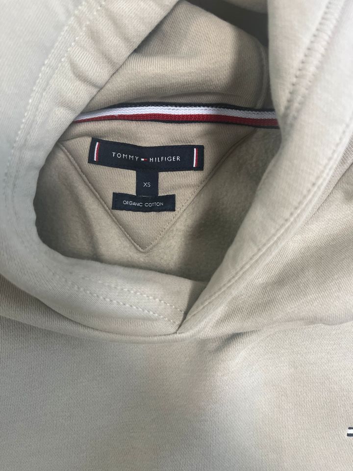 Hoddie Tommy Hilfiger in Köln