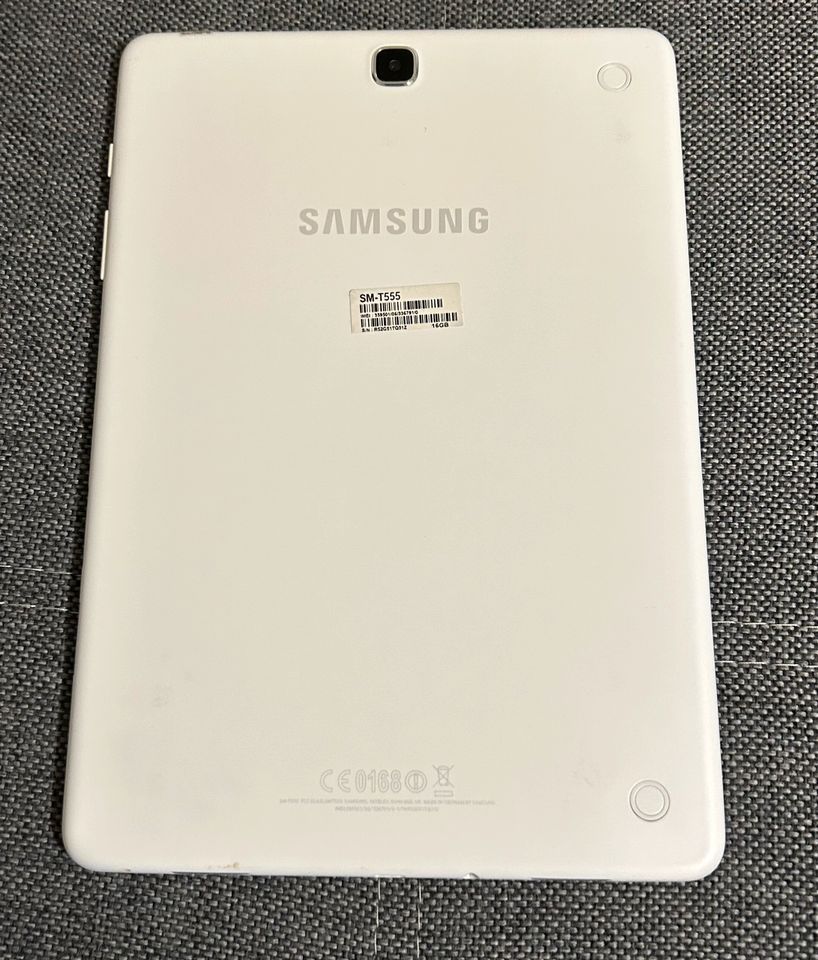 Samsung Galaxy Tab A SM-T555 in München