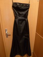 Abendkleid schwarz glänzend Größe 34 trägerlos Baden-Württemberg - Großbettlingen Vorschau