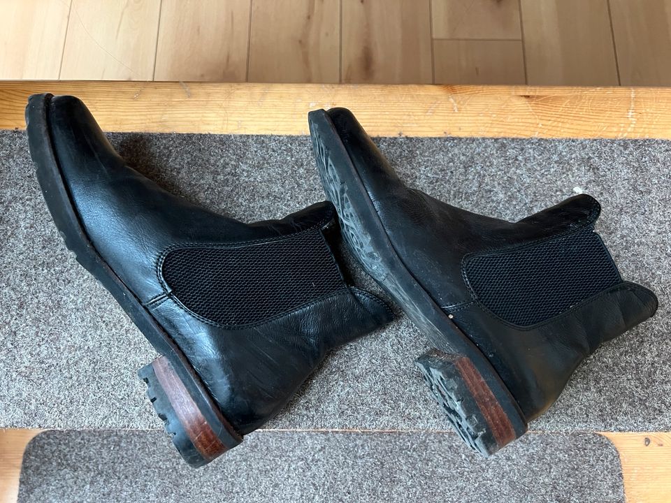 Stiefletten Boots schwarz echtes Leder Gr. 40 in Berlin