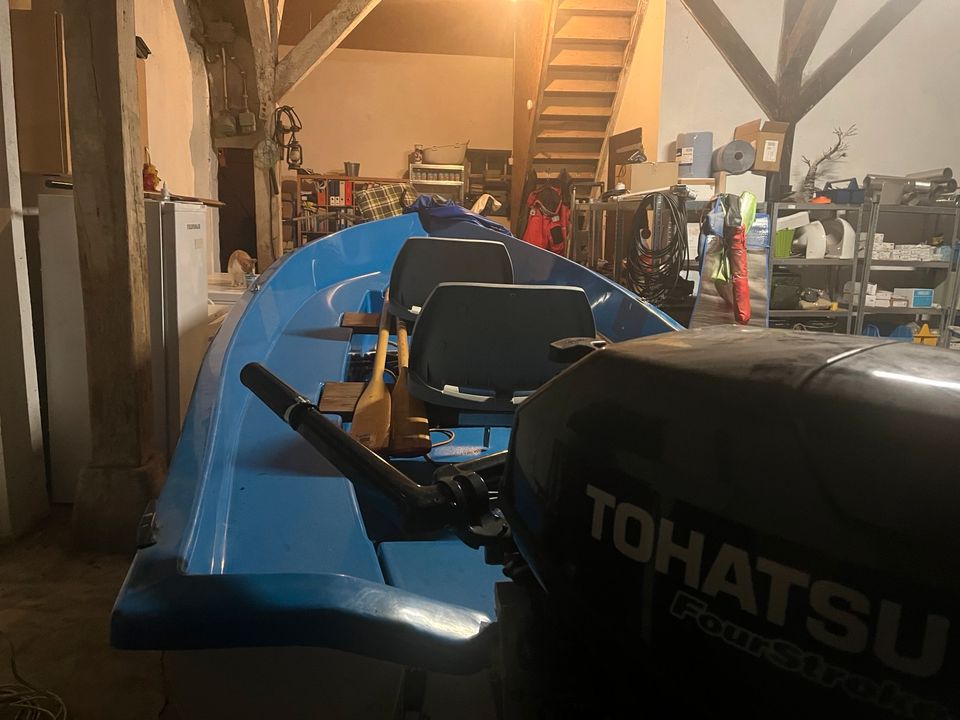 Angelboot Motor Trailer in Lübz