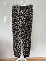 Zara Jogging Hose Stoff M Leo bunt beige schwarz Leoparden Bayern - Kempten Vorschau