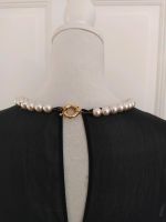 Moschino schwarze Bluse mit Perlen Berlin - Charlottenburg Vorschau