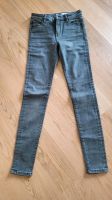 Jeans Skinny ESPRIT grau Gr. W 26/L 32 NEU Baden-Württemberg - Konstanz Vorschau