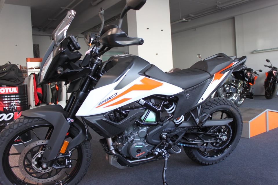 KTM 390 ADVENTURE NEU in Taucha