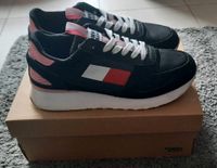 Tommy Hilfiger Schuhe Größe 38 Brandenburg - Rüdersdorf Vorschau