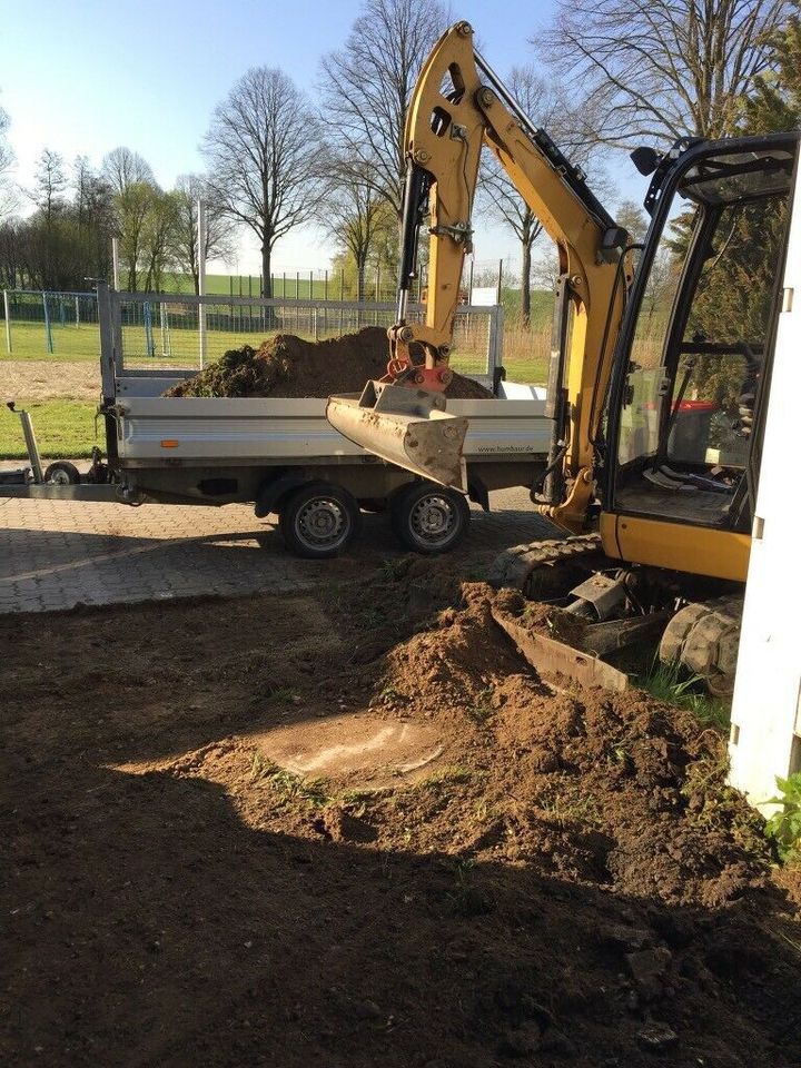 Baggerarbeiten jeglicher Art / Poolbau / Erdbewegungen in Bad Münder am Deister