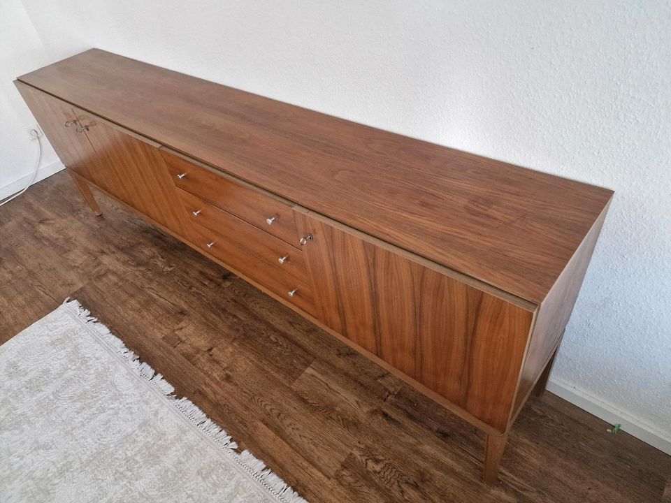 Große Mid Century Sideboard Kommode Schrank vintage retro 50er in Meerbusch