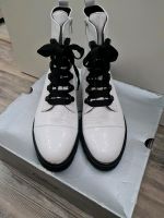 Gabor Stiefelette Boots Sneaker Leder weiß Gr. 6,5 (40) NEU Sachsen - Wermsdorf Vorschau
