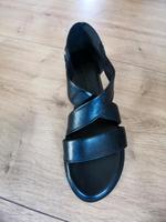 Sandalen neuwertig Niedersachsen - Schwanewede Vorschau