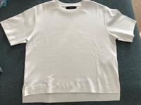 MAX MARA Shirt weiss mit seitl. Schlitz neu !!! 36 NP 159.00 München - Bogenhausen Vorschau