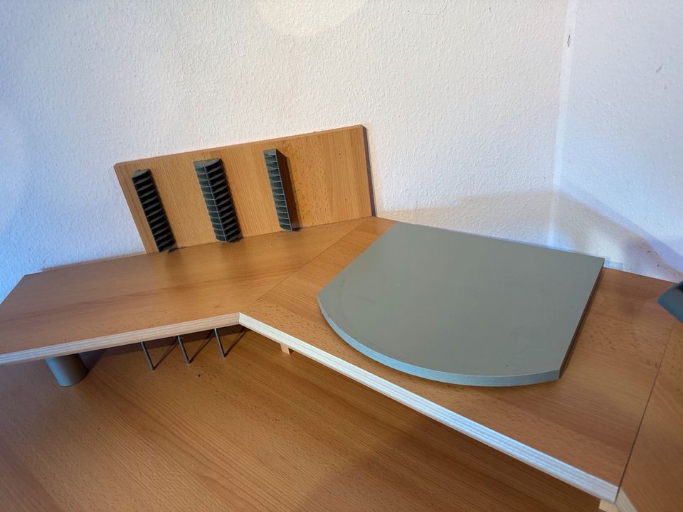 Eckschreibtisch Schreibtisch mit Bürostuhl in Schönbrunn