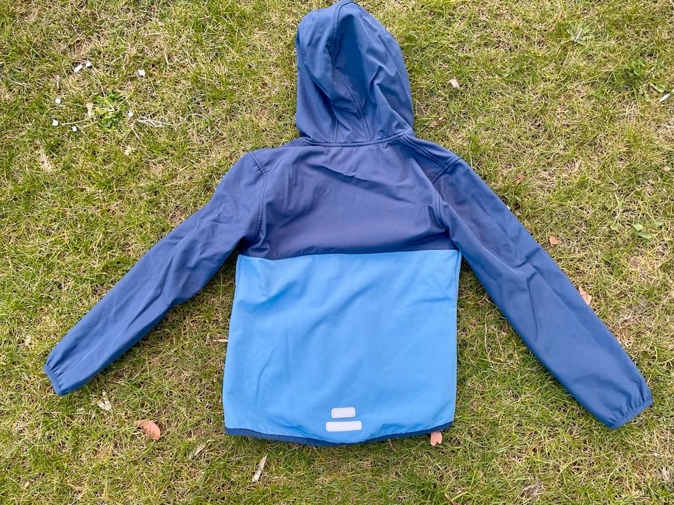 Softshell Jacke Junge 134/140 blau Feuerwehr Übergangsjacke in Langenhagen