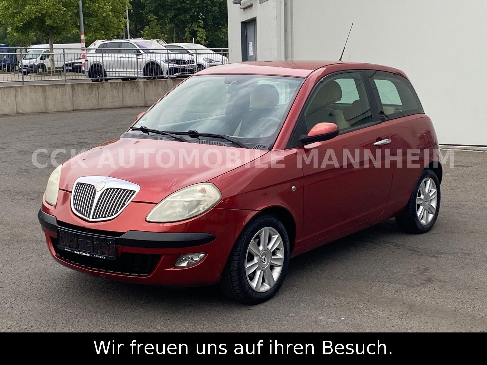 Abbildung des Autos Lancia Ypsilon 1.4 16V P…