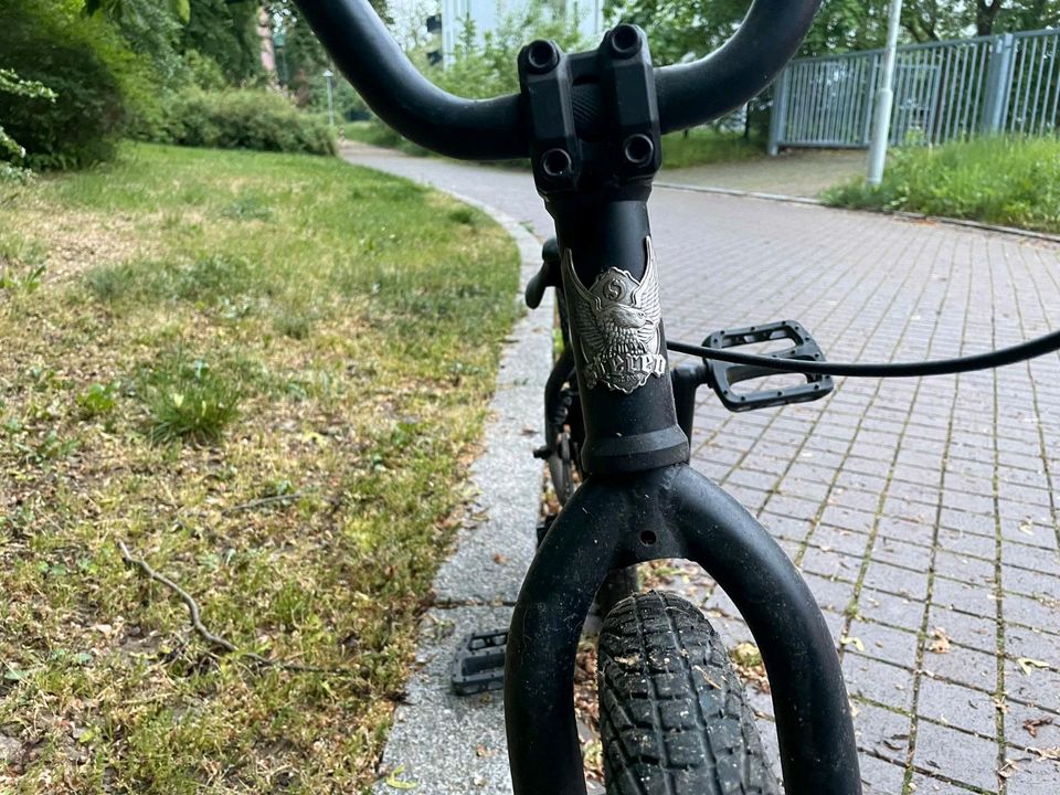 BMX-Fahrrad von der Marke Stereo in Zwickau