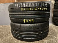 2x Neue Test Sommerreifen Bridgestone 255 40 R22 103Y RunFlat Friedrichshain-Kreuzberg - Kreuzberg Vorschau