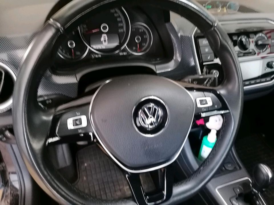 VW up 1,0 75 PS in Perleberg
