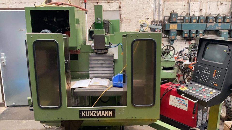 Fräsmaschine Kunzmann WF7 in Siegen