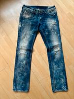 NEU Diesel Jeans Lowky distressed straight cut 28/32 Hessen - Eschborn Vorschau