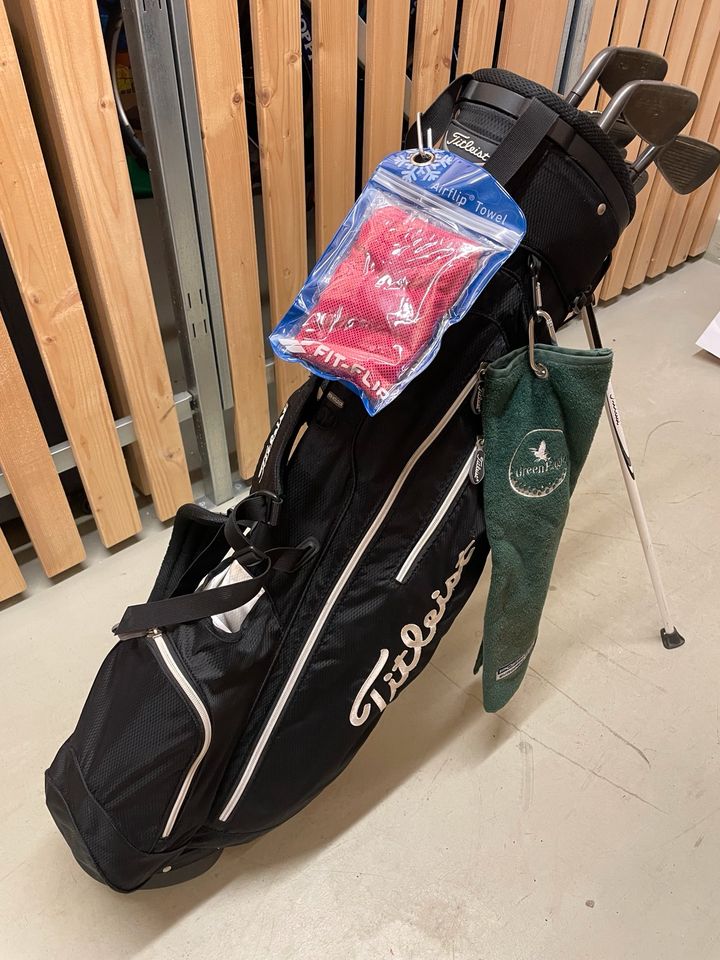 Cleveland Golfschläger Set+Titleist Tragetasche in Hamburg