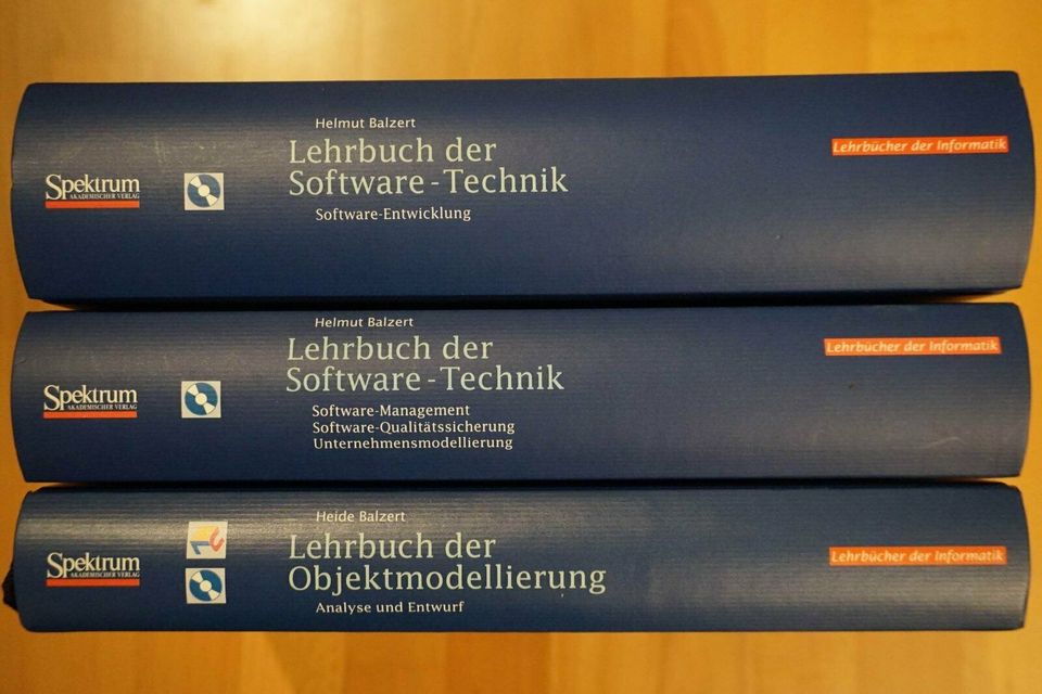 Lehrbuch: Software-Technik 1+2, Objektmodellierung (H. Balzert) in Egelsbach