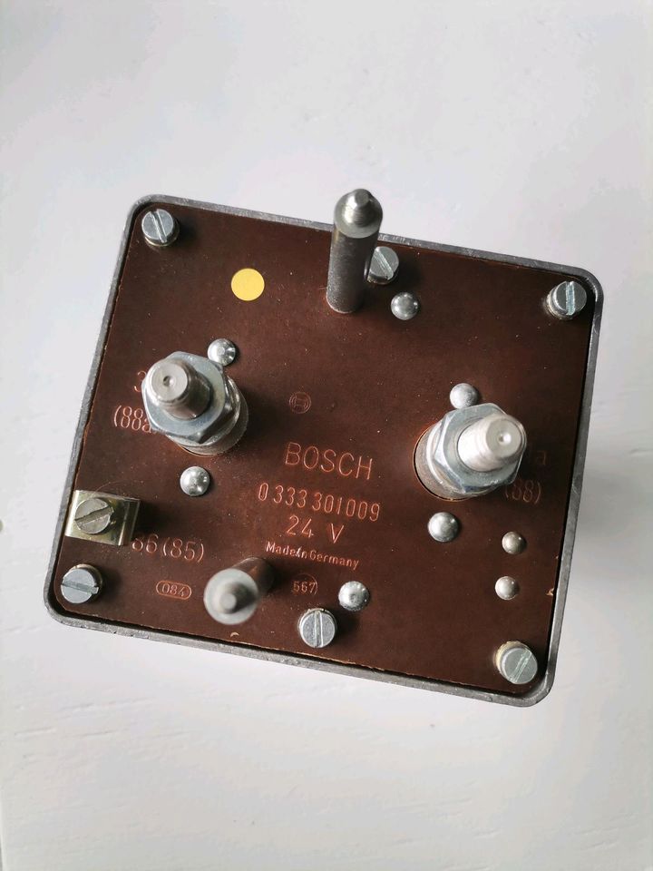 Batterietrennschalter Bosch 24v 0333 301 009 in Voerde (Niederrhein)