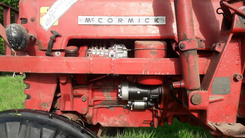 Mc Cormick 439 Fronlader in Lienen