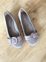 Grau Wildleder Ballerinas Fa. Donzella Gr. 38 Köln - Porz Vorschau