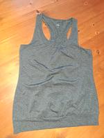 Tanktop Sportshirt Shirt Top ärmellos Gr. S (36/38) Bayern - Hohenwarth Vorschau