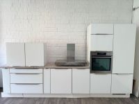 Nobilia Küche in weiß Hochglanz mit Elektrogeräten und Lieferung Nordrhein-Westfalen - Erftstadt Vorschau