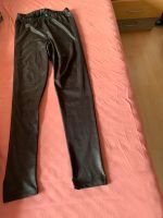 Schwarze Leggings in Lederoptik Gr.40/42 Nordrhein-Westfalen - Witten Vorschau