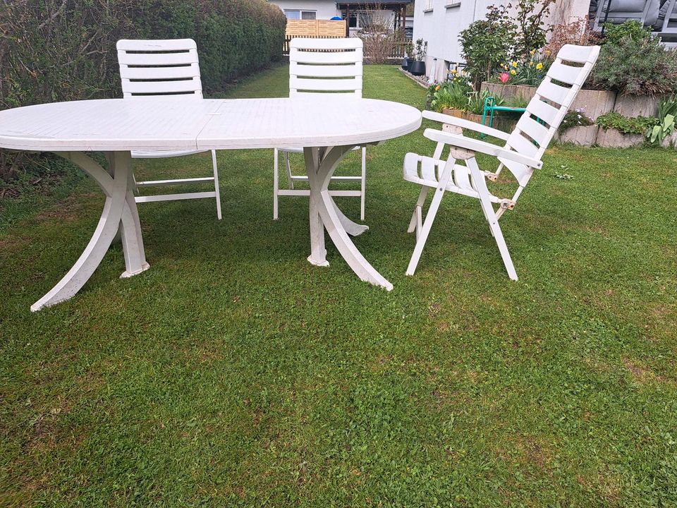 Garten Tisch Stühle in Dietenheim