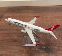Boeing 737 Turkish Airlines Modellflugzeug L16cm B14cm Bayern - Dorfen Vorschau