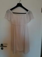 Weißes Kleid von Only mit Volant Hessen - Büttelborn Vorschau
