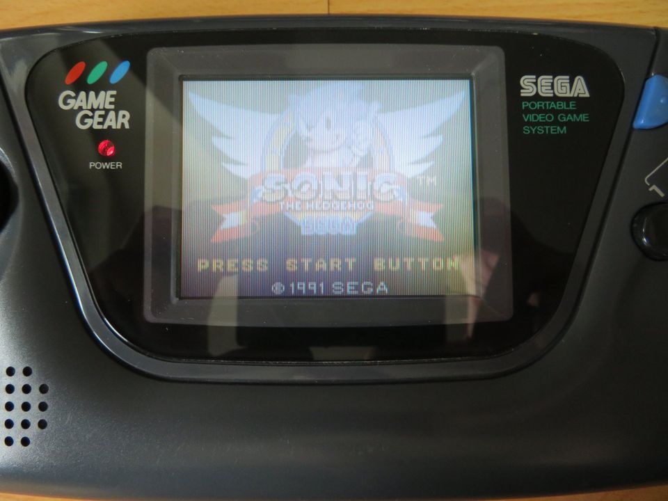 Sega Game Gear mit neuen Kondensatoren in Kerpen